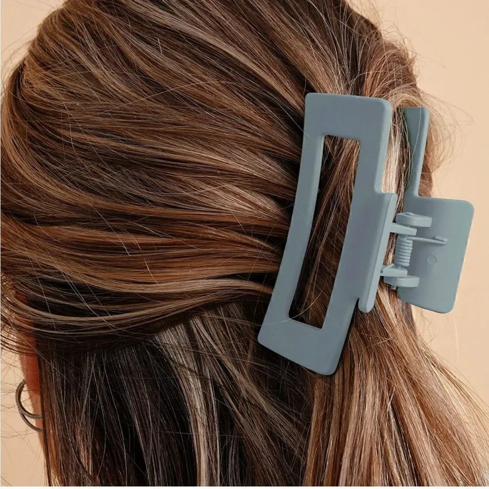 Matte Claw Clips - Picture 4 of 4